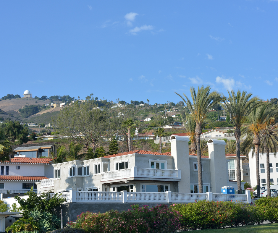 large white home in Palos Verdes, CA