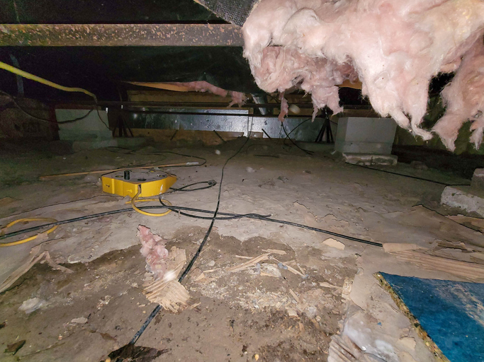 Water damage to a crawlspace